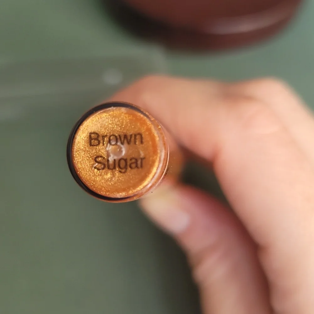 LIPLOVE Multipurpose Makeup for Lips, Cheeks, & Lids - Brown Sugar